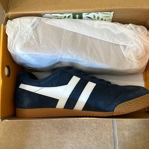 Brand new Gola Men's Shoes Navy White 11 Harrier Suede